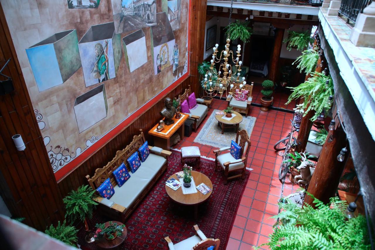 Hotel Casa Baez Пацкуаро Экстерьер фото