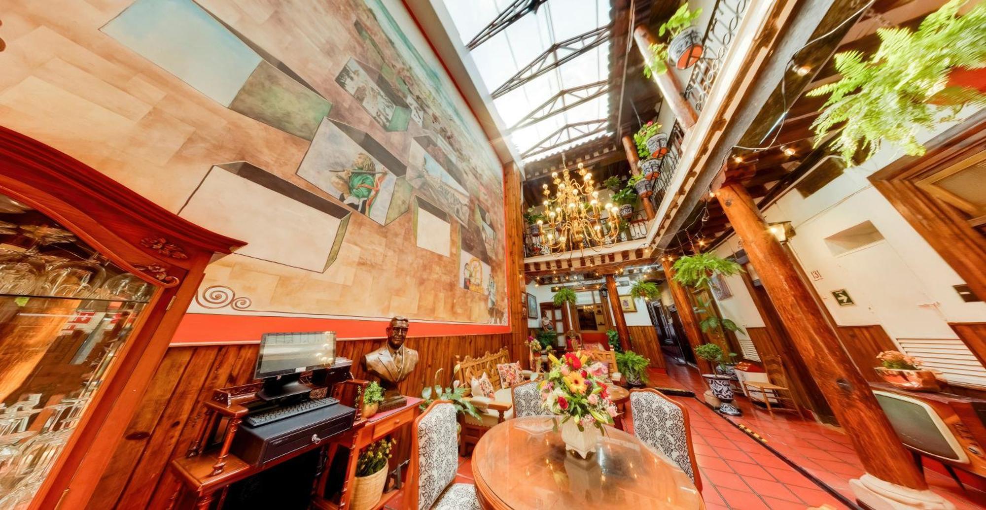 Hotel Casa Baez Пацкуаро Экстерьер фото